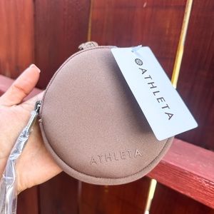 Revive circle wallet